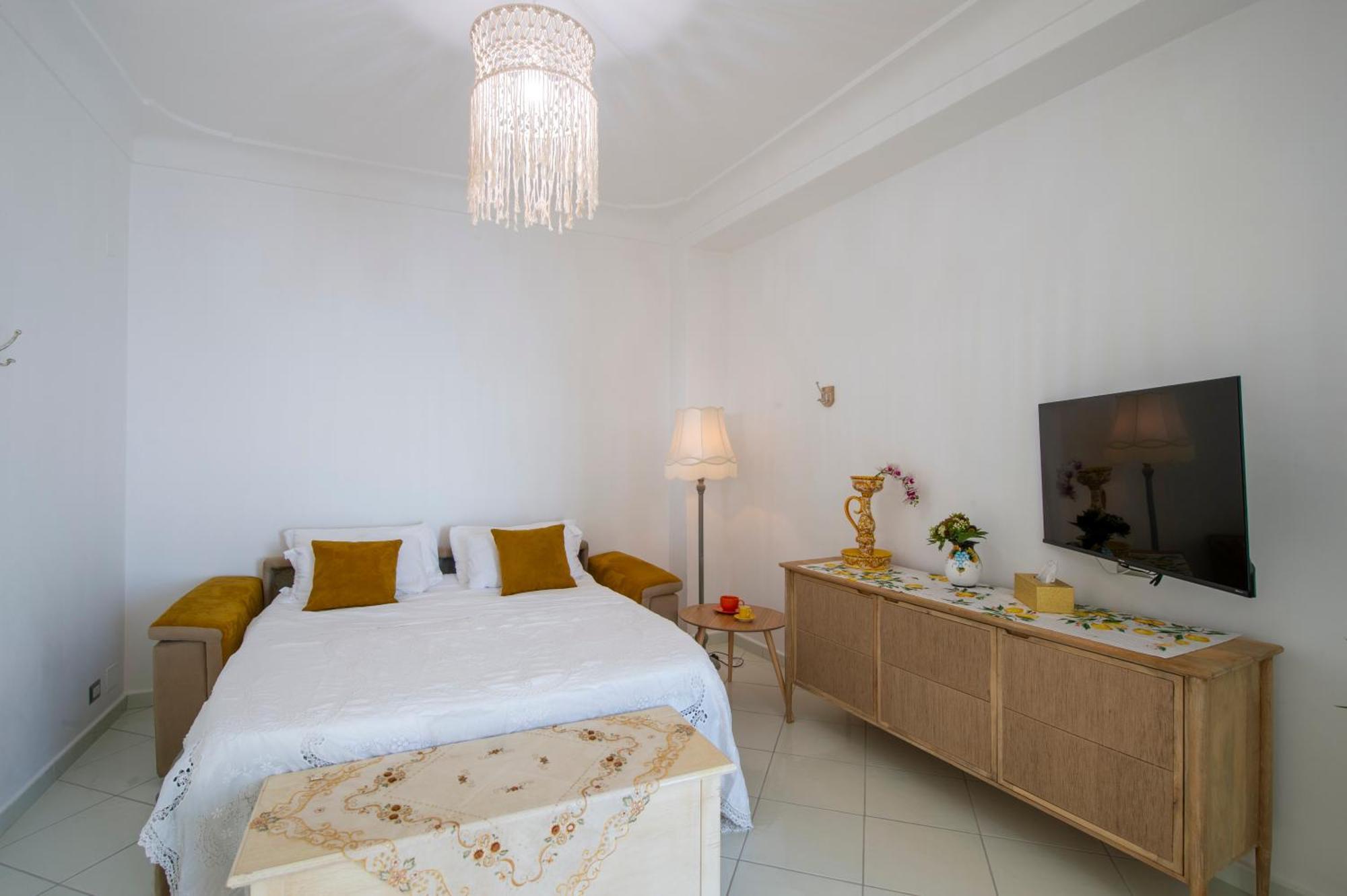Aria Di Mare,Near Elevator, Few Steps, Parking, Garden Apartment Positano Exterior photo